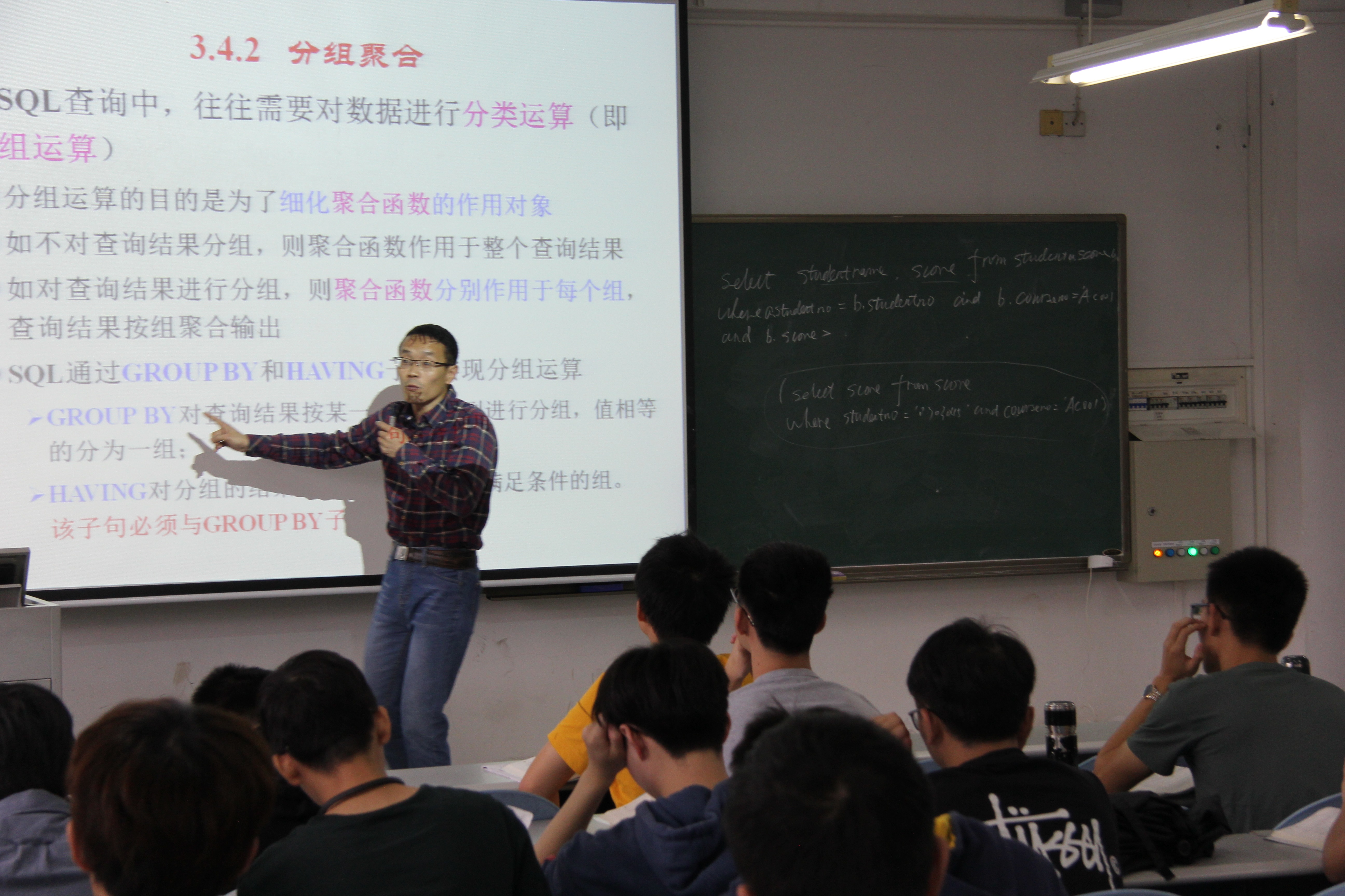 王小强--1.jpg