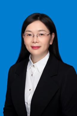 屈睿瑰.png