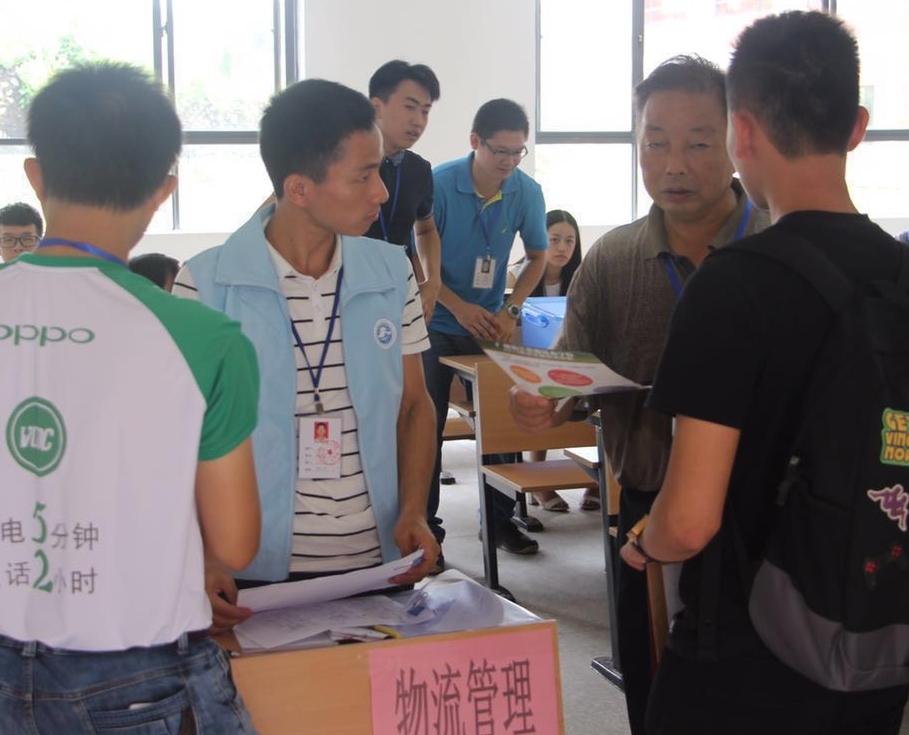 C:\Documents and Settings\Administrator\桌面\新建文件夹 (2)\IMG_5987
