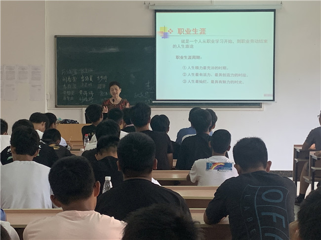 C:\Documents and Settings\Administrator\桌面\6376827020185204337763351.jpg C:\Documents and Settings\Administrator\桌面\6376827020185204337763351.jpg