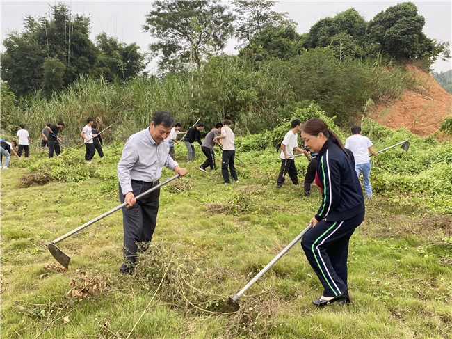 C:\Documents and Settings\Administrator\桌面\6377164133355747405696189.jpg C:\Documents and Settings\Administrator\桌面\6377164133355747405696189.jpg