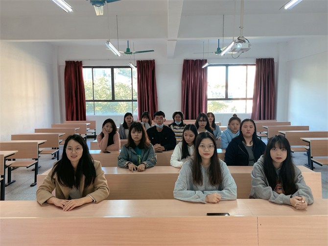 何碧老师指导见面会.jpg