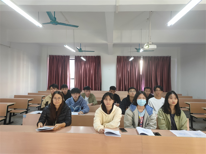 何金颖老师指导见面会.jpg