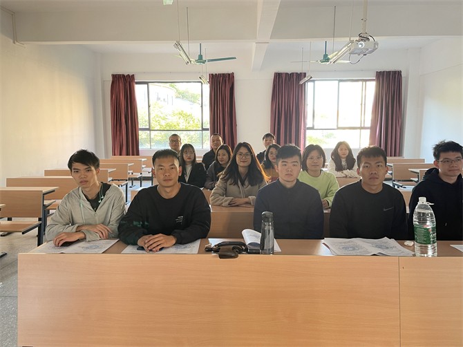 汤紫婷老师指导见面会.jpg